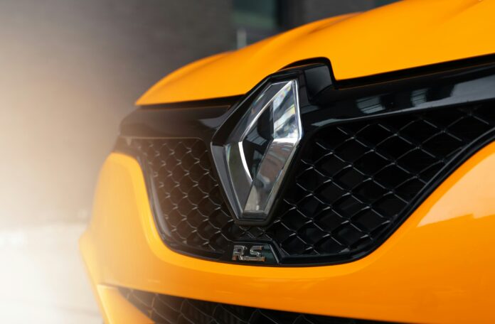 renault vehicle 2