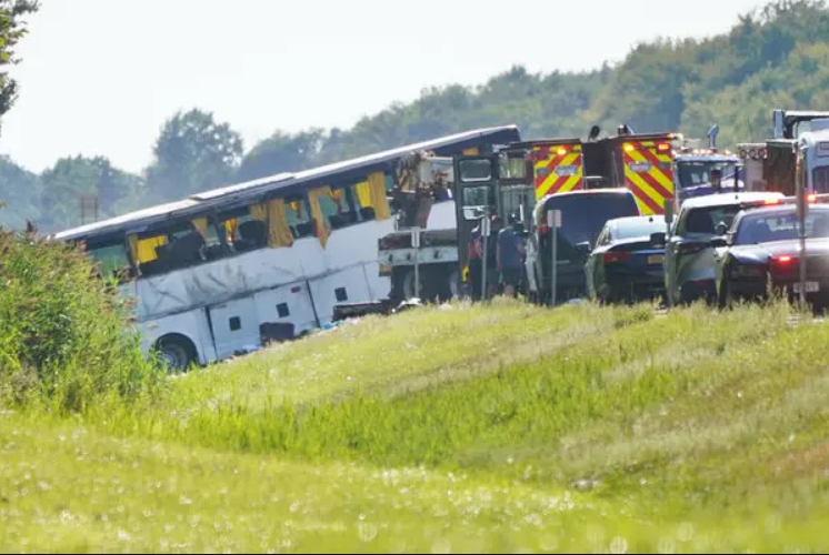 Niagara Falls bus crash