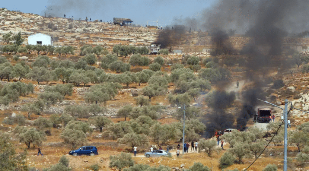 Israeli settlers attack West Bank