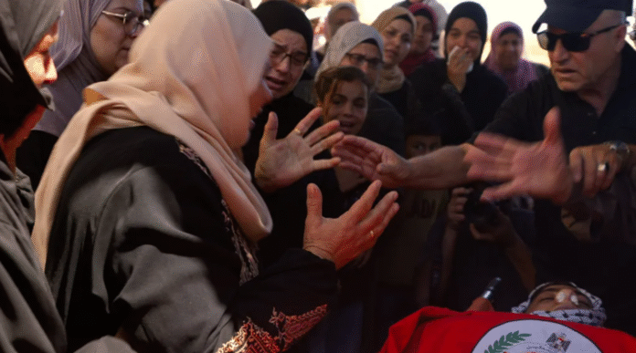 Israeli settlers attack West Bank