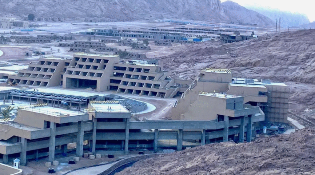 Mount Sinai luxury resort