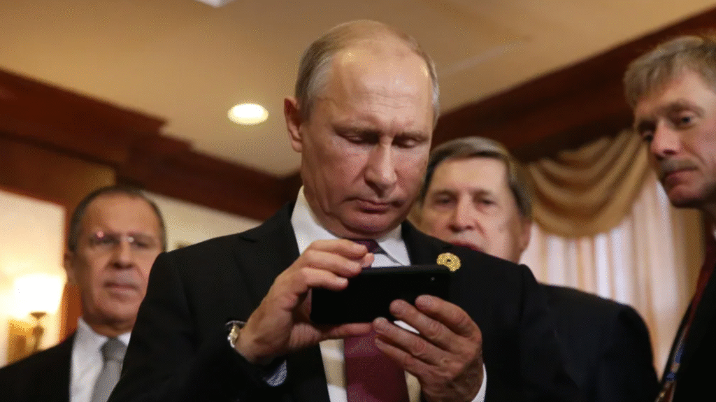 Russia WhatsApp ban effects