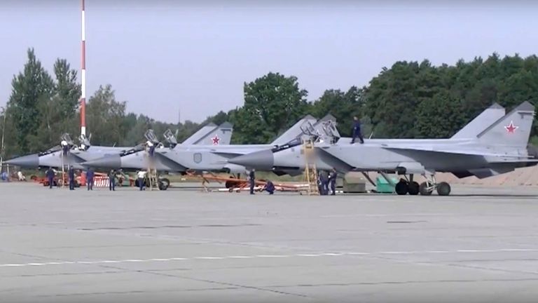 nato russian warplanes violation