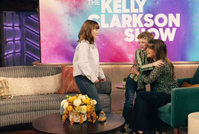 Kelly Clarkson parenting confession