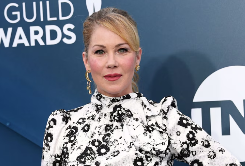 Christina Applegate Instagram debut