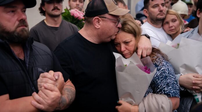 Bondi Beach memorial tribute