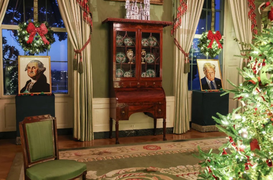 Melania Trump Christmas decor